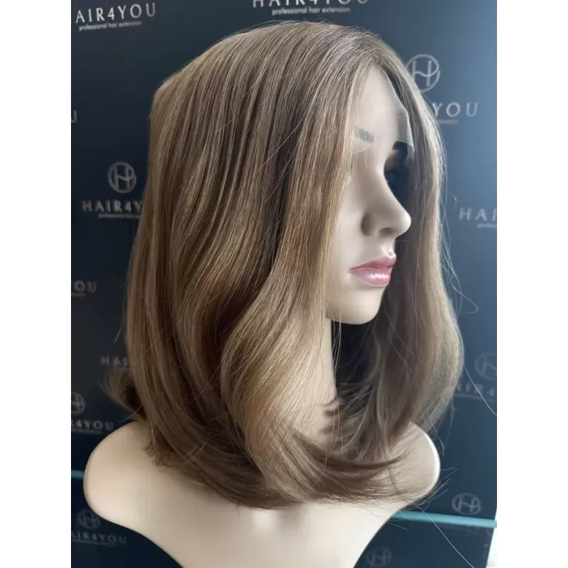 Bella 17" Lace Front Wig
