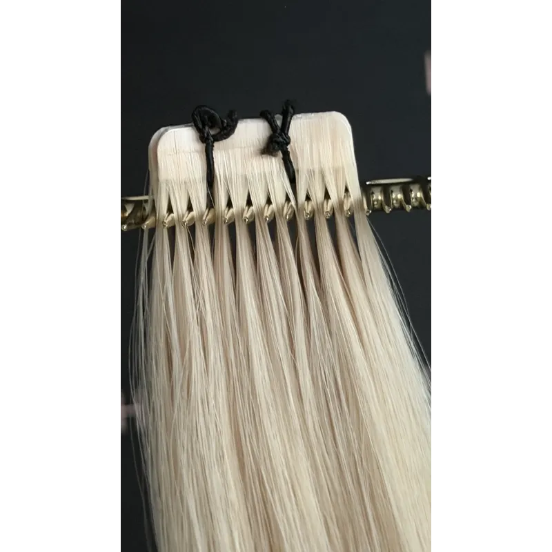 pearl NEW Pearl Blonde 50cm SLIM TAPE ON 3cm GoldLine WAVE Wavy Hair